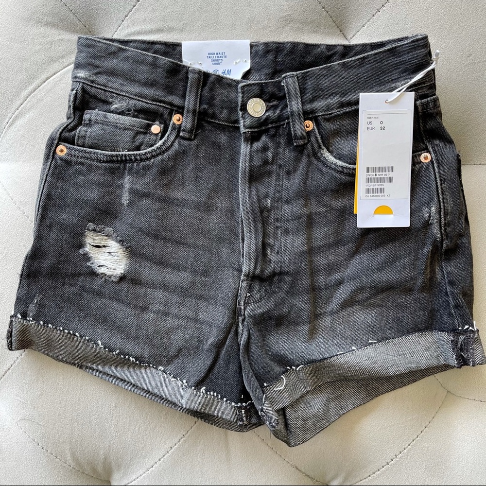 NWT HM High Waisted denim shorts